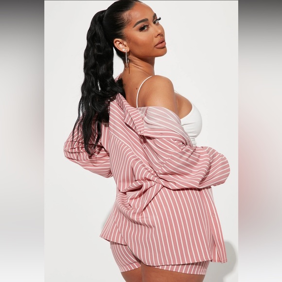 Kianna short set - Picture 3 of 6